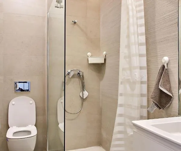 Bel Air Lotus Aparthotel 4*